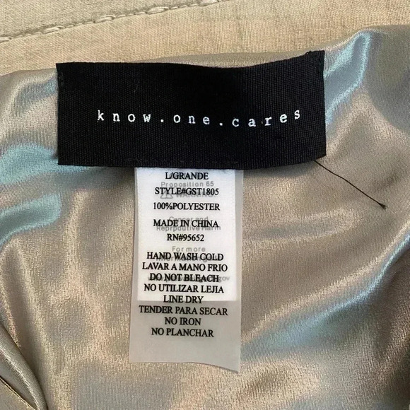 Know One‎ Cares Tank - Picture 3 of 4